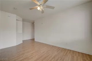Photo #5: 2708247 Listing 