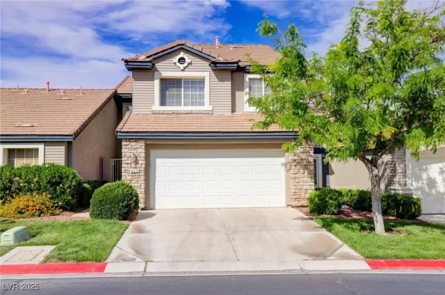 MLS: 2708250 Condo For Sale