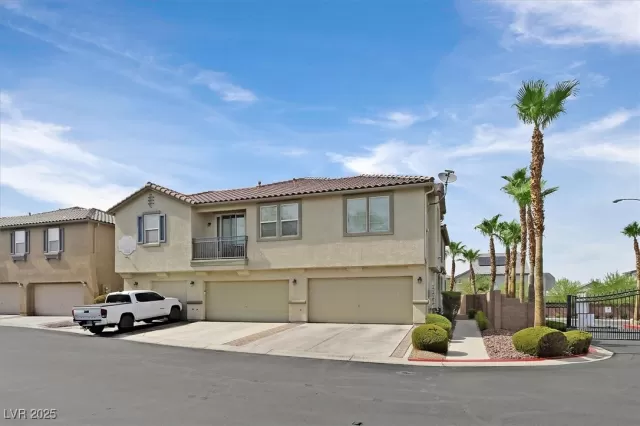 MLS: 2708252 Condo For Sale