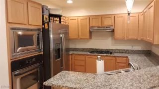 Photo #2: 2708258 Listing 