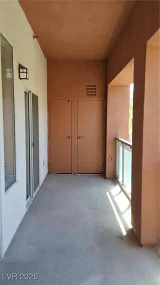 Photo #4: 2708258 Listing 