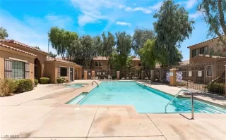 Photo #2: 2708315 Listing 