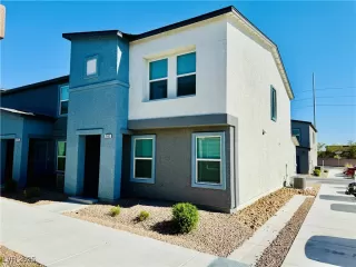 Photo #2: 2708341 Listing 