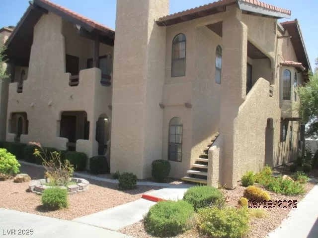 MLS: 2708356 Condo For Sale