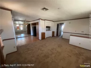 Photo #3: 2708356 Listing 