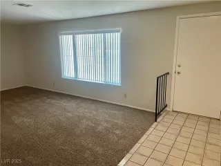 Photo #3: 2708398 Listing 