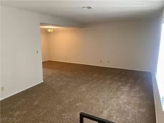 Photo #4: 2708398 Listing 