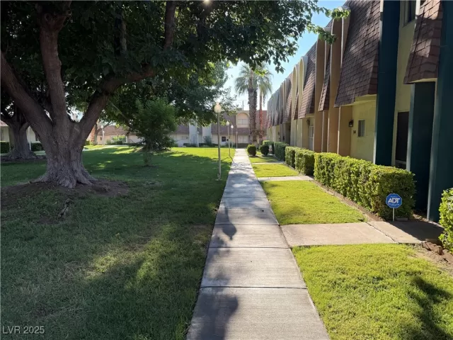 MLS: 2708421 Condo For Sale