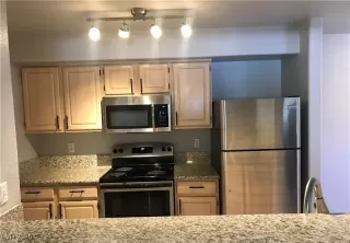 Photo #3: 2708454 Listing 