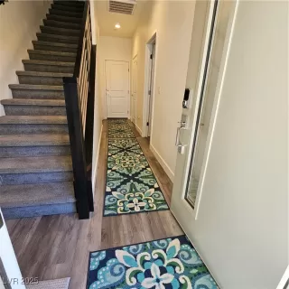 Photo #3: 2708485 Listing 