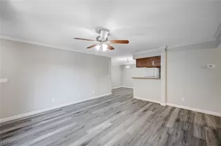 Photo #3: 2708492 Listing 