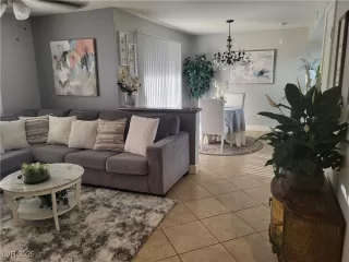 Photo #1: 2708499 Listing 