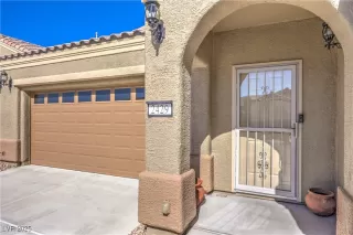 Photo #2: 2708506 Listing 