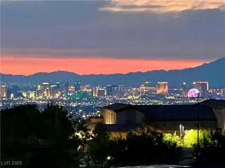 Photo #1: 2708520 Listing 