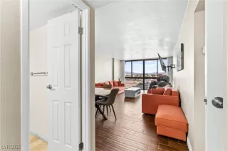 Photo #6: 2708522 Listing 