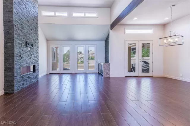 MLS: 2708599 Condo For Sale