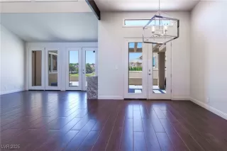 Photo #3: 2708599 Listing 