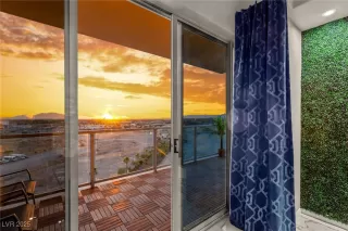 Photo #1: 2708609 Listing 