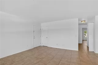 Photo #1: 2708622 Listing 