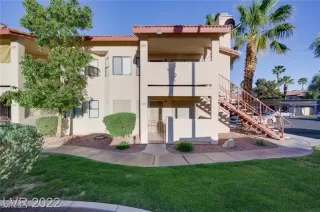 Photo #2: 2708658 Listing 