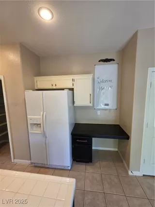 Photo #3: 2708681 Listing 