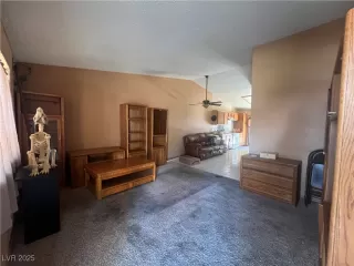Photo #1: 2708698 Listing