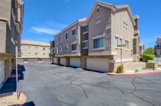 Photo #2: 2708708 Listing 