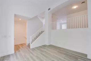 Photo #4: 2708708 Listing 