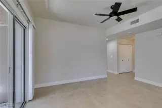 Photo #4: 2708747 Listing 