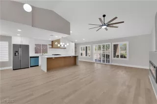 Photo #1: 2708751 Listing