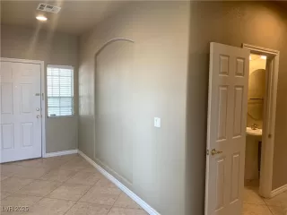 Photo #1: 2708763 Listing 
