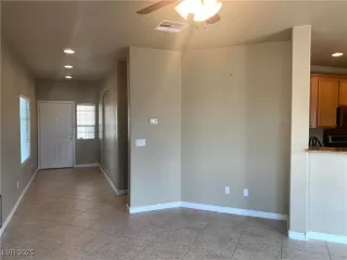 Photo #2: 2708763 Listing 