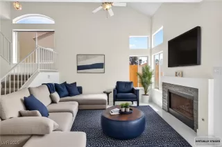 Photo #1: 2708799 Listing 