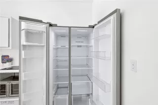 Photo #6: 2708799 Listing 