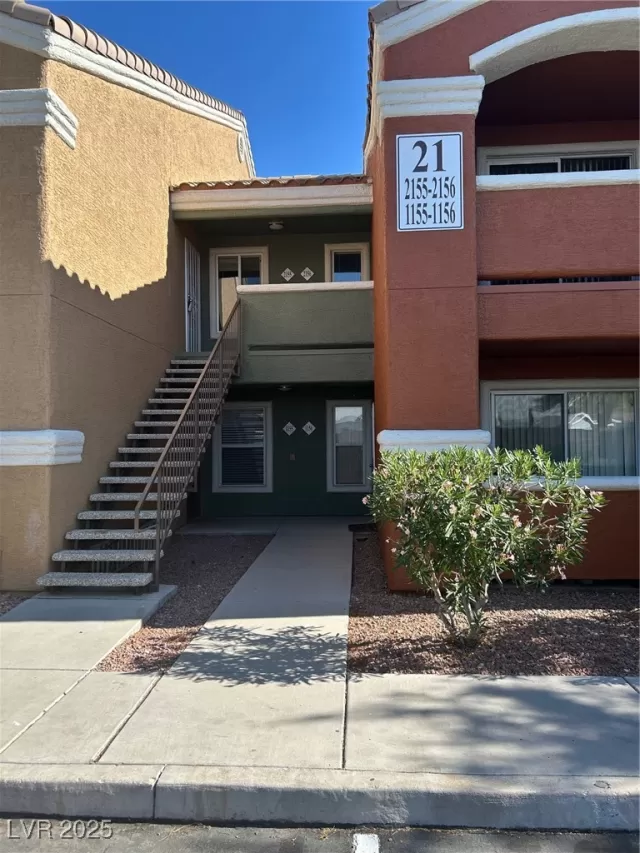 MLS: 2708803 Condo For Sale