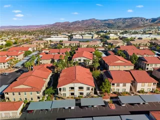 Photo #1: 2708824 Listing 