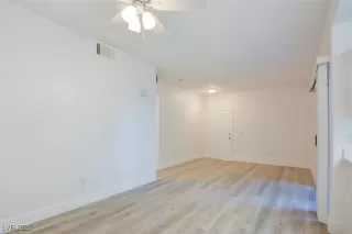 Photo #1: 2708832 Listing 