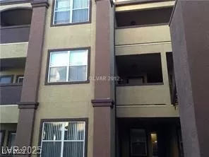 Photo #1: 2708838 Listing 