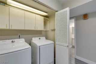 Photo #2: 2708840 Listing 