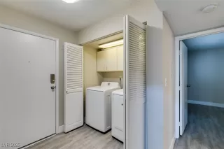 Photo #3: 2708840 Listing 