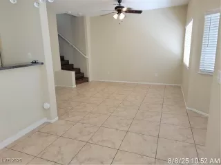Photo #1: 2708844 Listing 