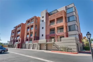 Photo #2: 2708845 Listing 