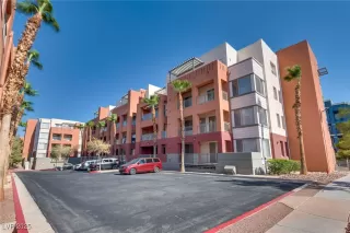 Photo #4: 2708845 Listing 