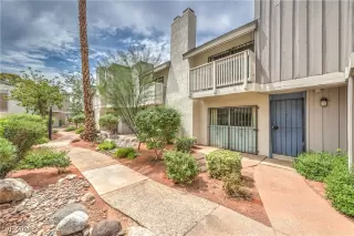 Photo #1: 2708862 Listing 