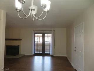 Photo #2: 2708864 Listing 