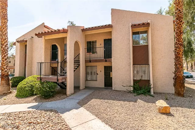 MLS: 2708891 Condo For Sale