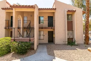 Photo #1: 2708891 Listing 