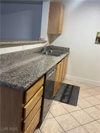 Photo #4: 2708970 Listing 