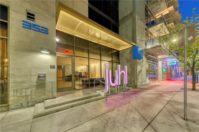 MLS: 2709008 Condo For Sale