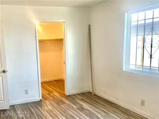 Photo #3: 2709098 Listing 